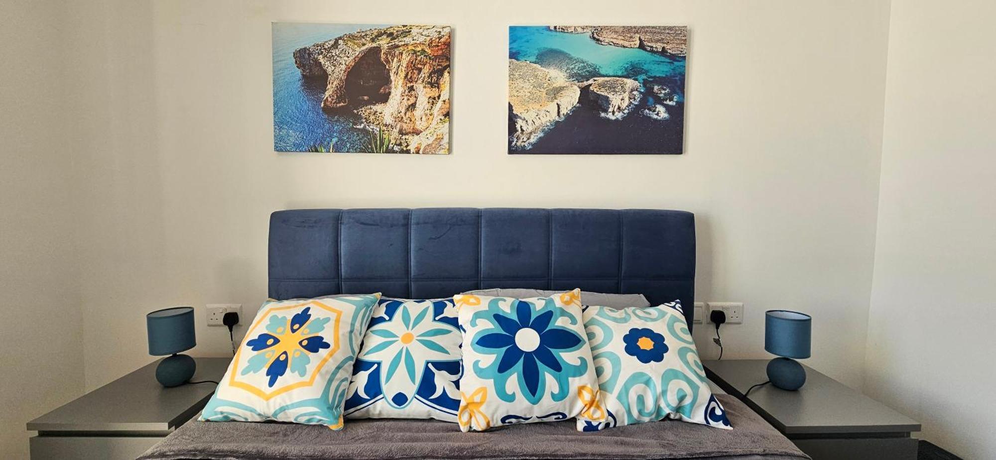 Sea Breeze Penthouse And Terrace Qawra St Paul'S Bay Apartment Сейнт Полс Бей Екстериор снимка